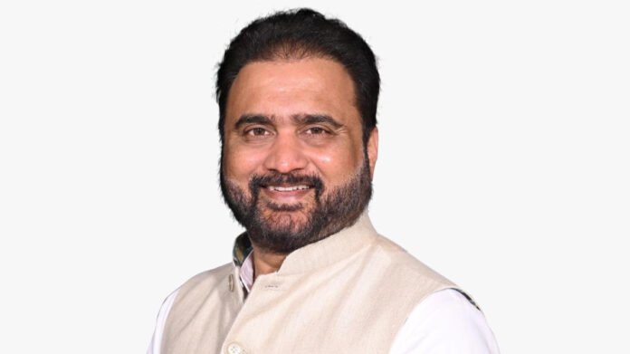 సతీశ్