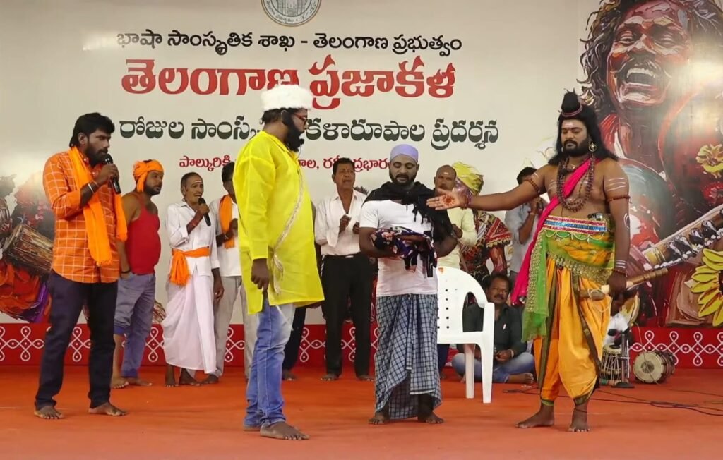 రవీంద్రభారతి వేదికపై వీరబ్రహ్మంగారి నాటక ప్రదర్శన