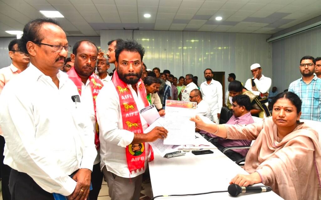 కార్పొరేట్ ఆసుపత్రి పై చర్యలకు ఏఐఎఫ్బి డిమాండ్