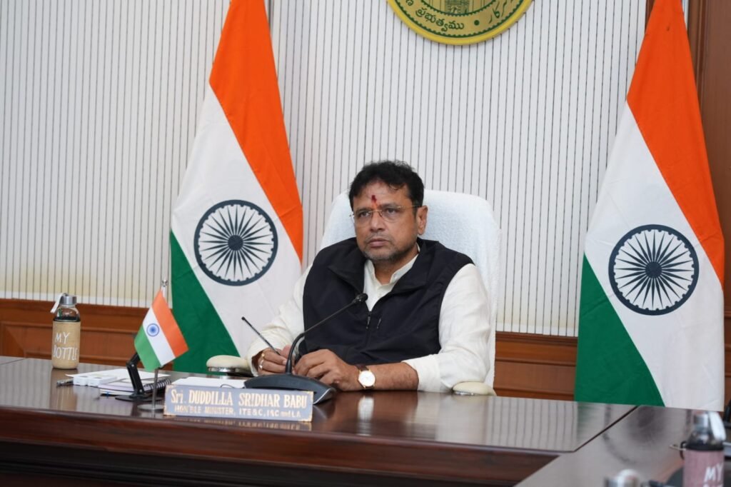 వరద సహాయక చర్యలు వేగవంతం చేయాలి: మంత్రి శ్రీధర్ బాబు