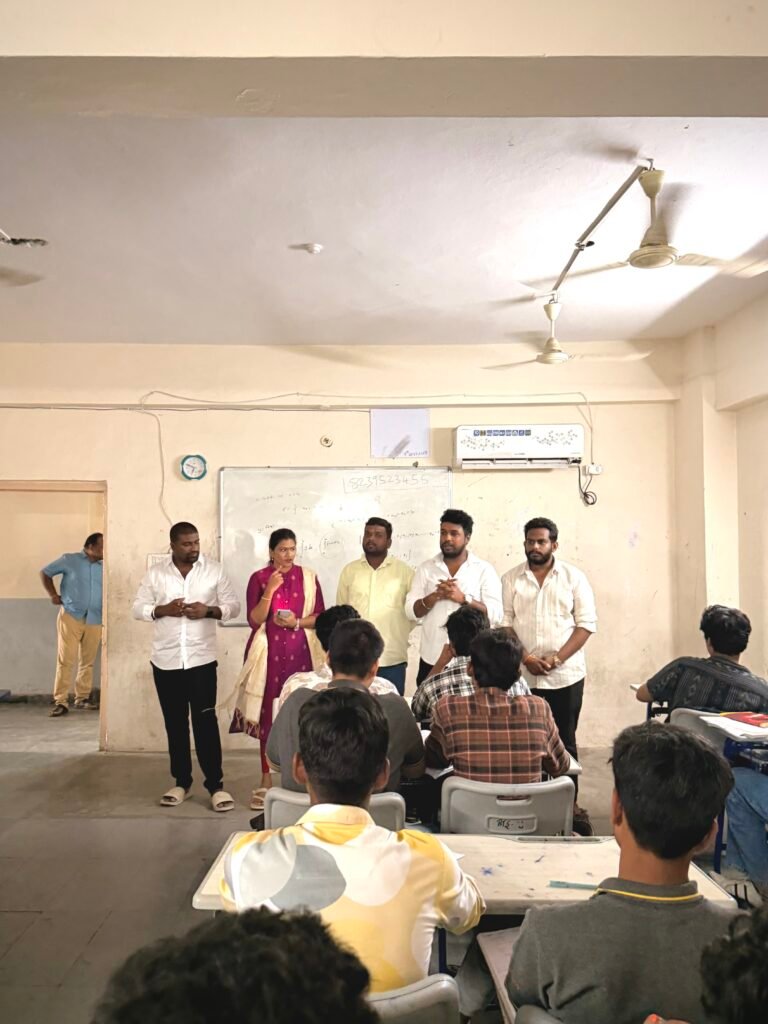 విద్యార్థుల ఫీజు బకాయిలపై బీజేవైఎం సమరశంఖం
