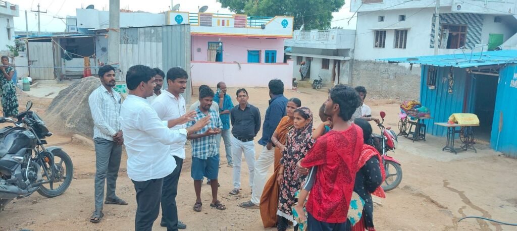 కాలనీల అభివృద్ధే లక్ష్యం.. ఈవినింగ్ వాక్‌లో పత్య నాయక్