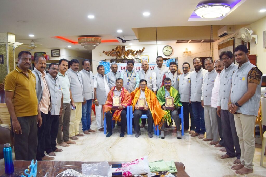 రోటరీ క్లబ్ ఆధ్వర్యంలో ఘనంగా డాక్టర్స్ డే వేడుకలు