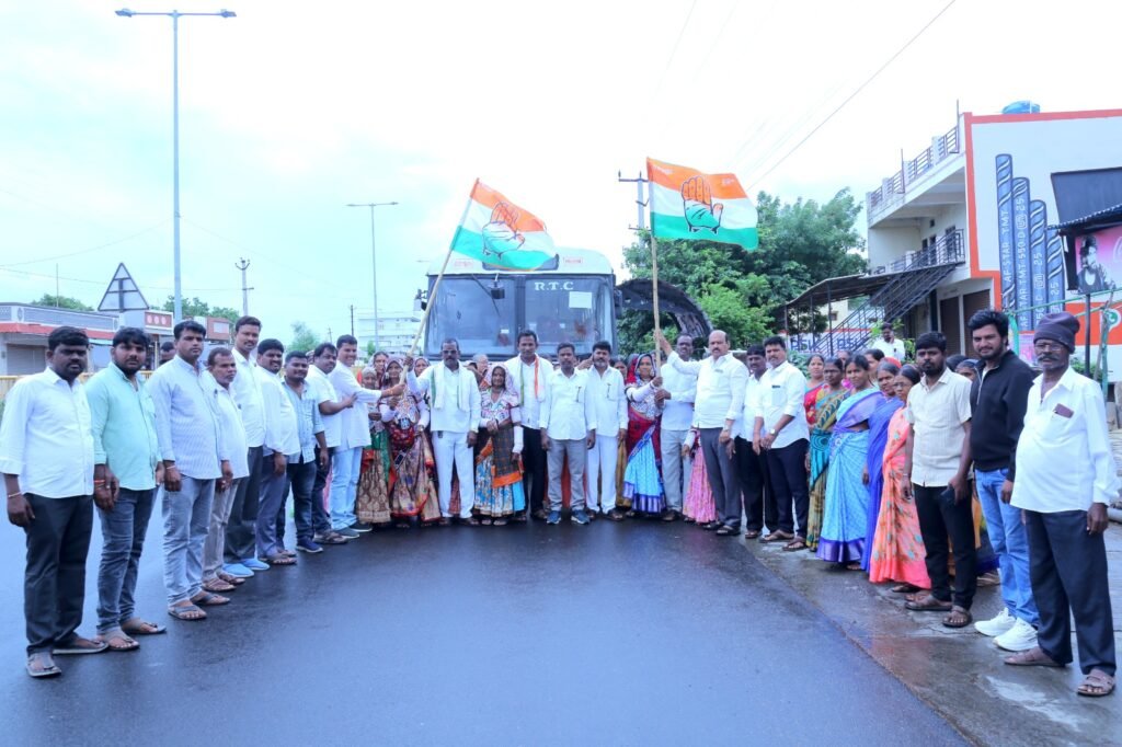 రేవంత్ కృతజ్ఞత సభకు పోటెత్తిన ఆమనగల్లు కాంగ్రెస్ శ్రేణులు