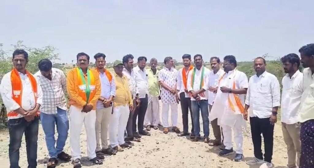 తోటపల్లి–ఎల్లికట్ట రహదారి పనులు వెంటనే చేపట్టాలి – తల్లోజు ఆచారి