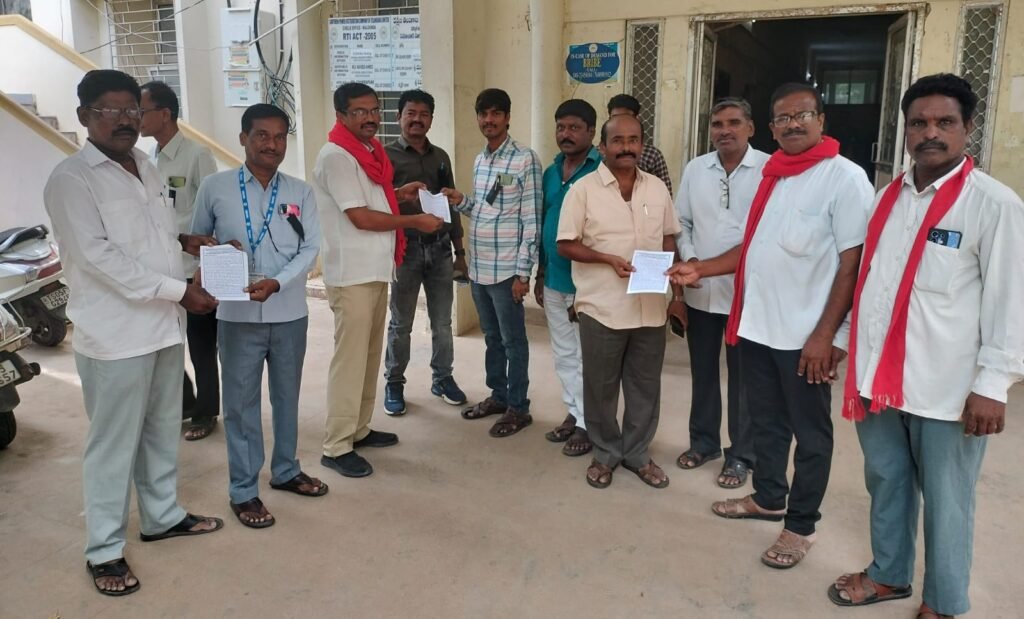 విద్యుత్ ప్రైవేటీకరణ విధానాలు మానుకోవాలి – సిఐటియు