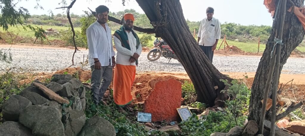 దేవాలయానికి దూరంగా రోడ్డు నిర్మాణం చేయాలని వినతి