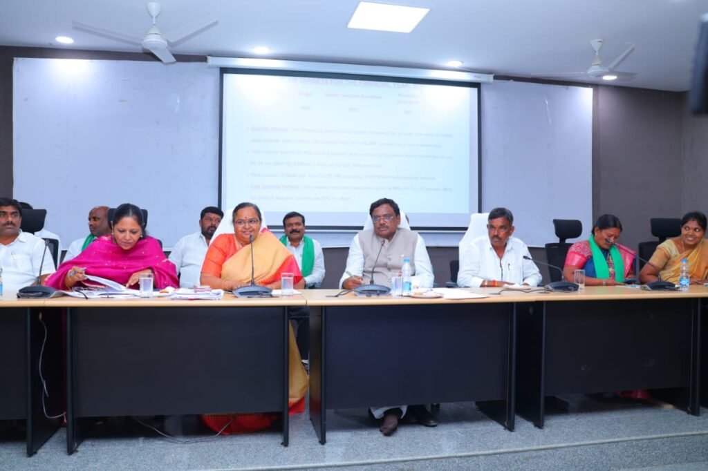 ఎల్ నినో ప్రభావంపై అప్రమత్తం-ప్రత్యామ్నాయ పంటల సాగుపై దృష్టి పెట్టాలి