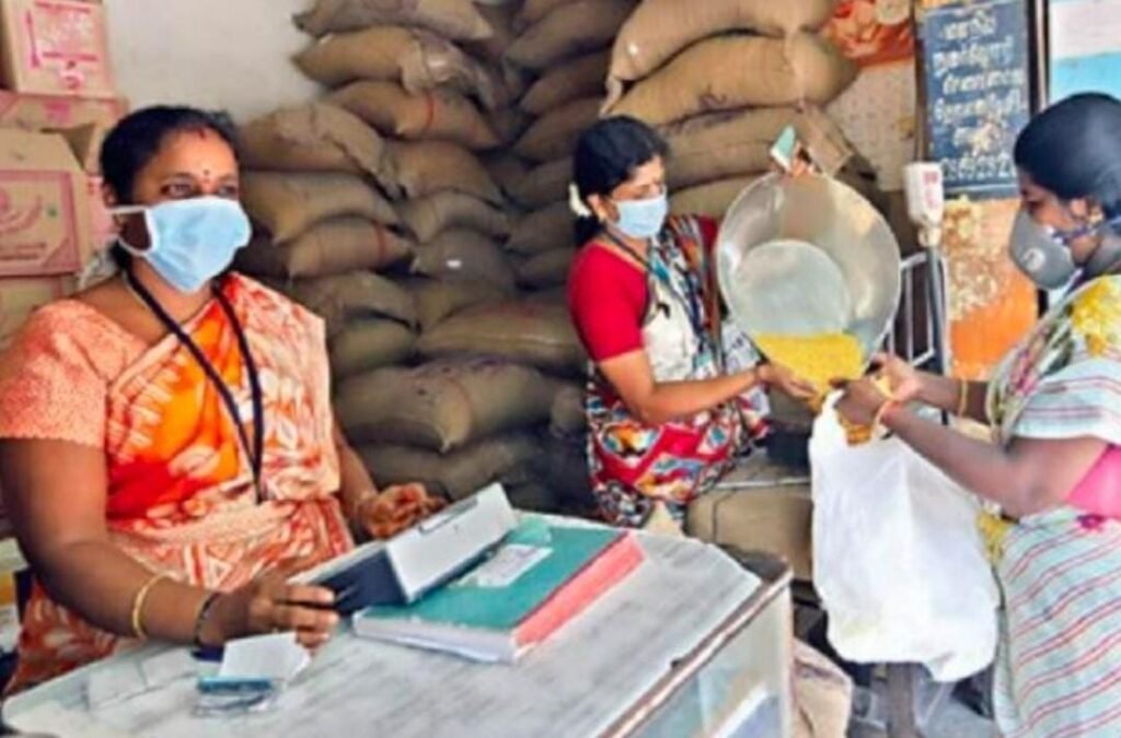 ఆగస్టు నుంచి మూడు నెలల రేషన్ బియ్యం పంపిణీ