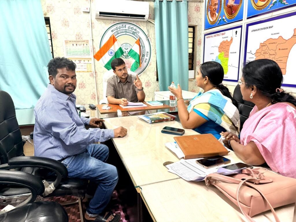 విధుల్లో నిర్లక్ష్యానికి తావివ్వొద్దు – జాయింట్ కలెక్టర్ సూరజ్ ధనుంజయ్