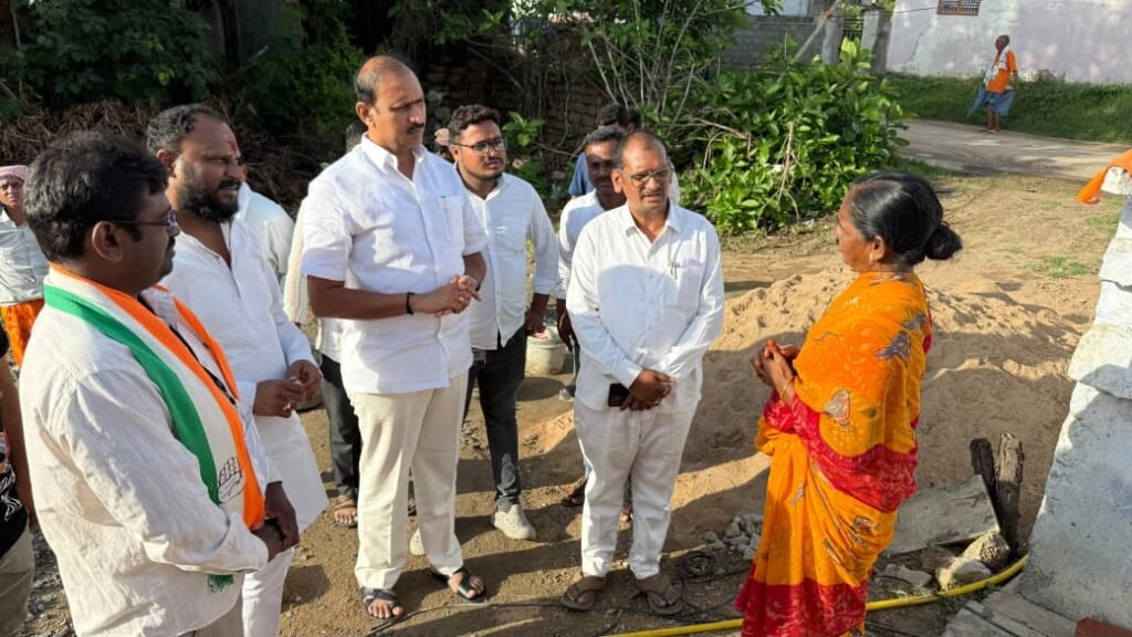 సర్ ప్రక్రియను క్షేత్ర స్థాయిలో పరిశీలించిన కోమటిరెడ్డి నరేందర్ రెడ్డి