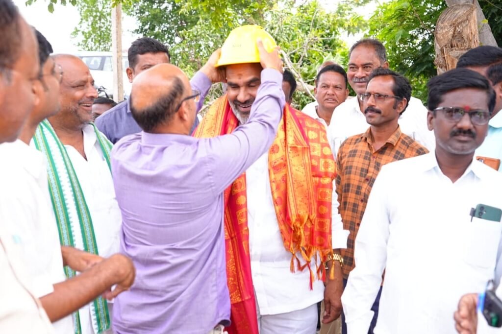 రైతు పొలాలకు నిరంతర విద్యుత్ – వేములవాడ ఎమ్మెల్యే ఆది శ్రీనివాస్