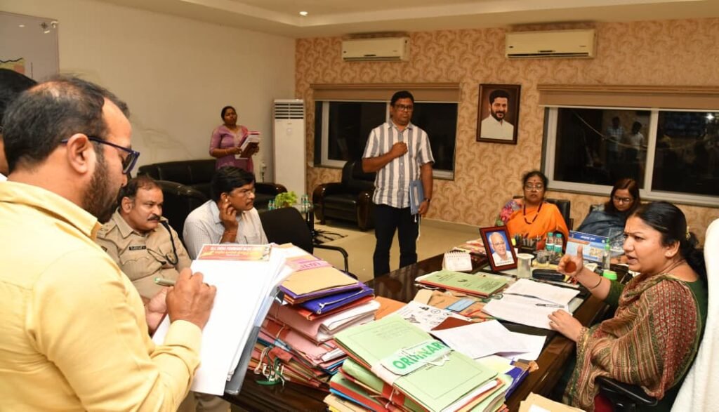 ఆస్పత్రుల రిజిస్ట్రేషన్లు వేగవంతం చేయాలి