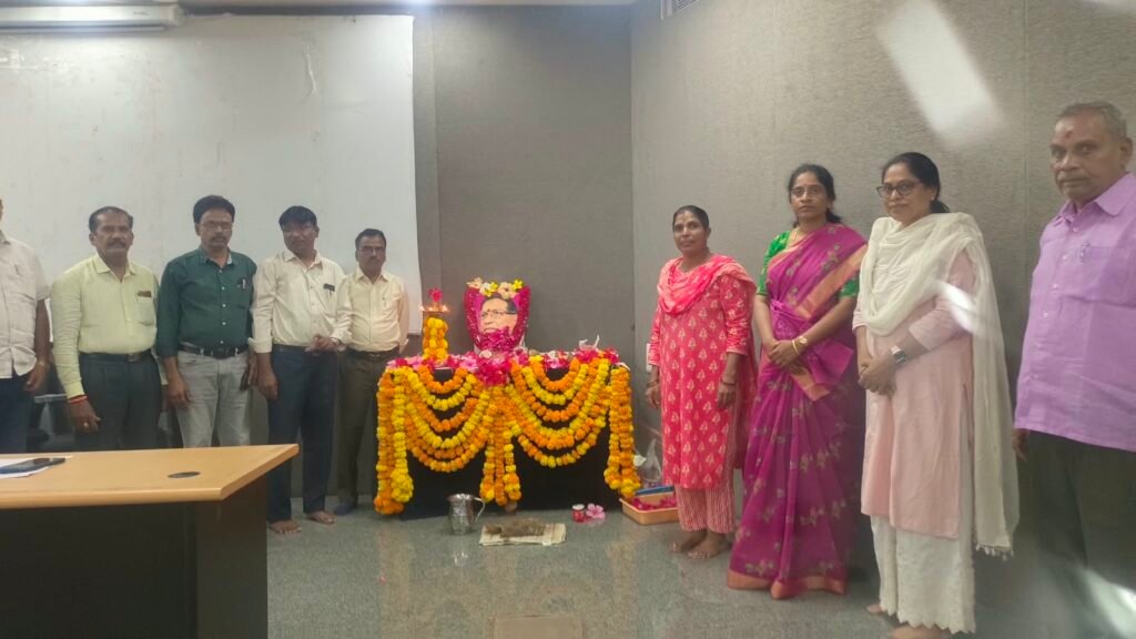 కలెక్టర్ కార్యాలయంలో ఘనంగా ప్రొఫెసర్ జయశంకర్ జయంతి వేడుకలు