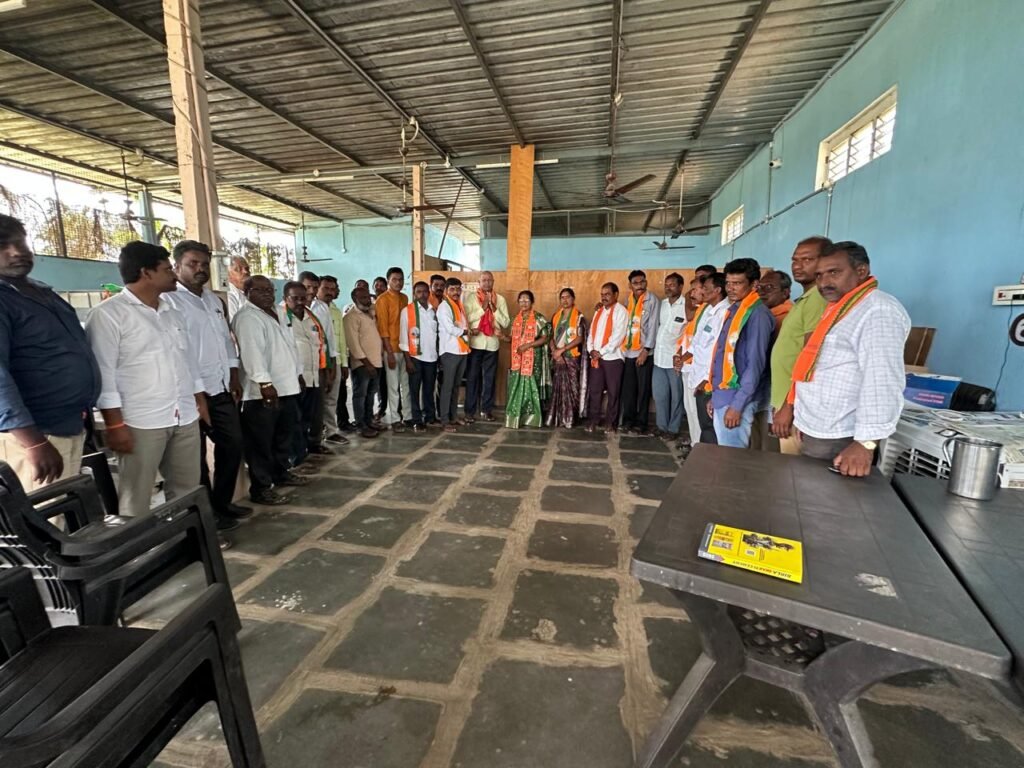 ప్రతి ఇంటిపై జాతీయ జెండా ఎగురవేయాలి