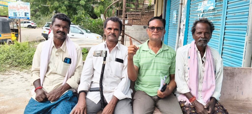 మర్రిగూడలో ఏటీఎం కోసం ప్రజల వినతి – మేనేజర్ దురుసు ప్రవర్తనపై ఆగ్రహం