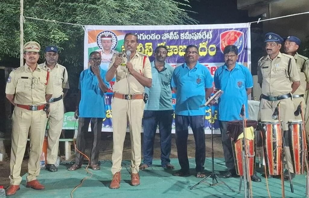 డ్రగ్స్, సైబర్ నేరాలు, ట్రాఫిక్ నిబంధనలపై ప్రజలకు అవగాహన
