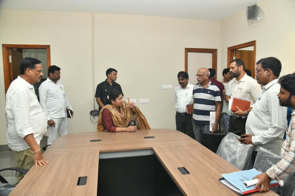 కలెక్టరేట్ ప్రారంభోత్సవానికి పకడ్బందీ ఏర్పాట్లు
