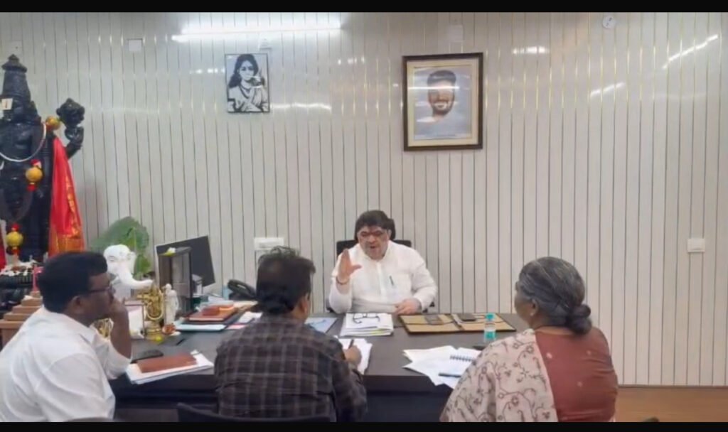 బీసీ సంక్షేమ శాఖపై మంత్రి పొన్నం ప్రభాకర్‌ సమీక్ష