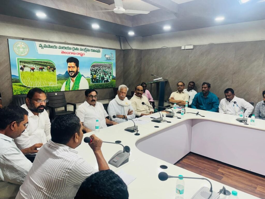 సాయాజీ సీడ్స్‌తో నష్టపోయిన రైతులకు న్యాయం చేయాలి