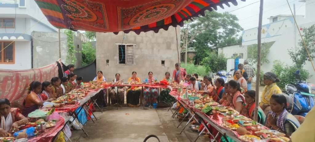 భక్తిశ్రద్ధలతో వరసిద్ధి వినాయక మండపం వార్షికోత్సవం