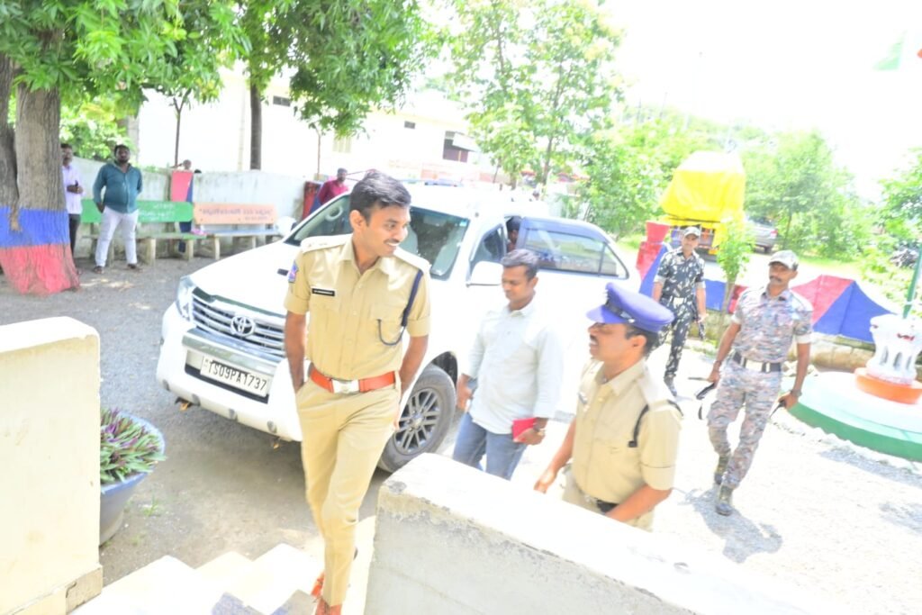 ప్రజలకు మరింత చేరువగా పోలీసు సేవలు