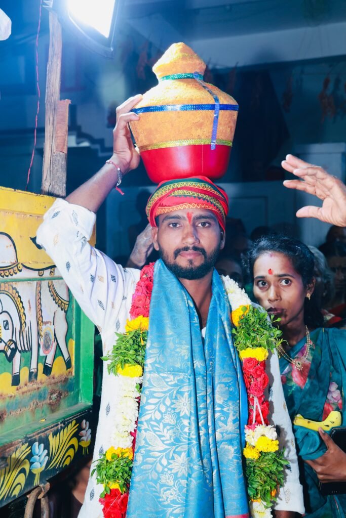 ఘనంగా ఆరుట్ల చండీశ్వర్‌ యూత్‌ వినాయక నిమజ్జనం