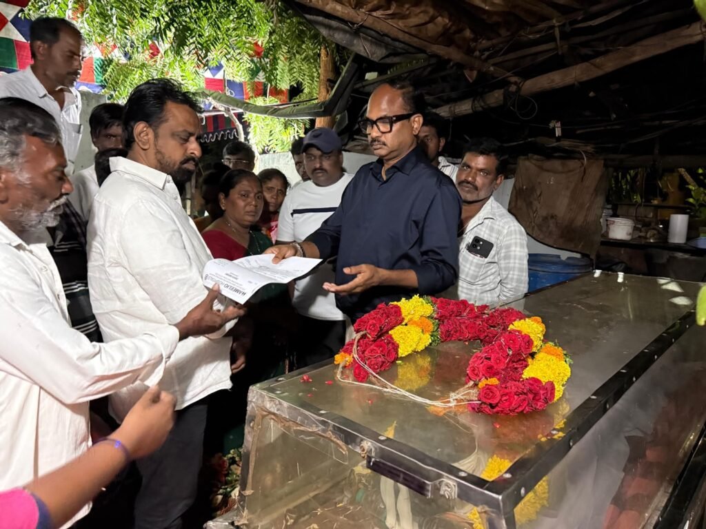 వైఎస్సార్‌సీపీ కార్యకర్త గుండం శివన్న మృతి