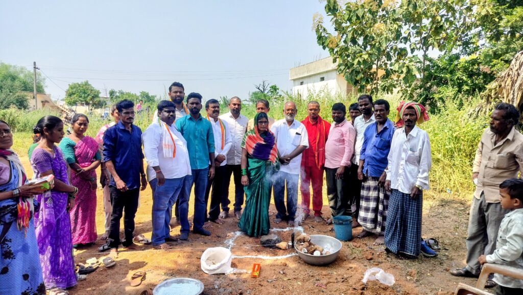 ఉల్లంపల్లిలో ఇందిరమ్మ ఇళ్ల పనులకు శ్రీకారం