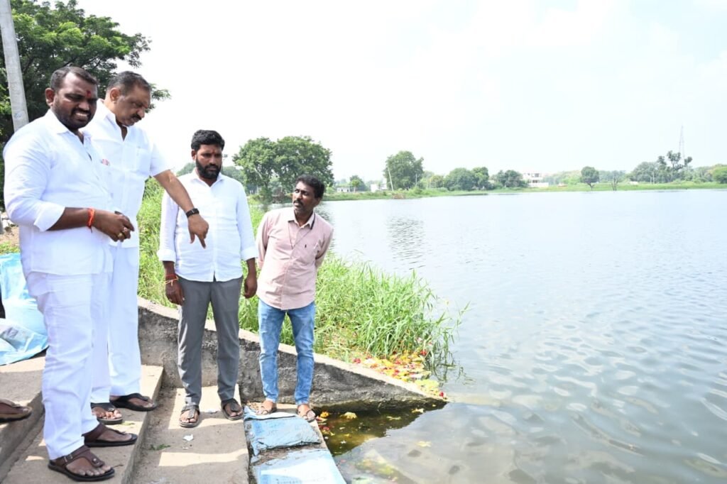 బొమ్మకల్‌లో సద్దుల బతుకమ్మకు ఘనంగా ఏర్పాట్లు